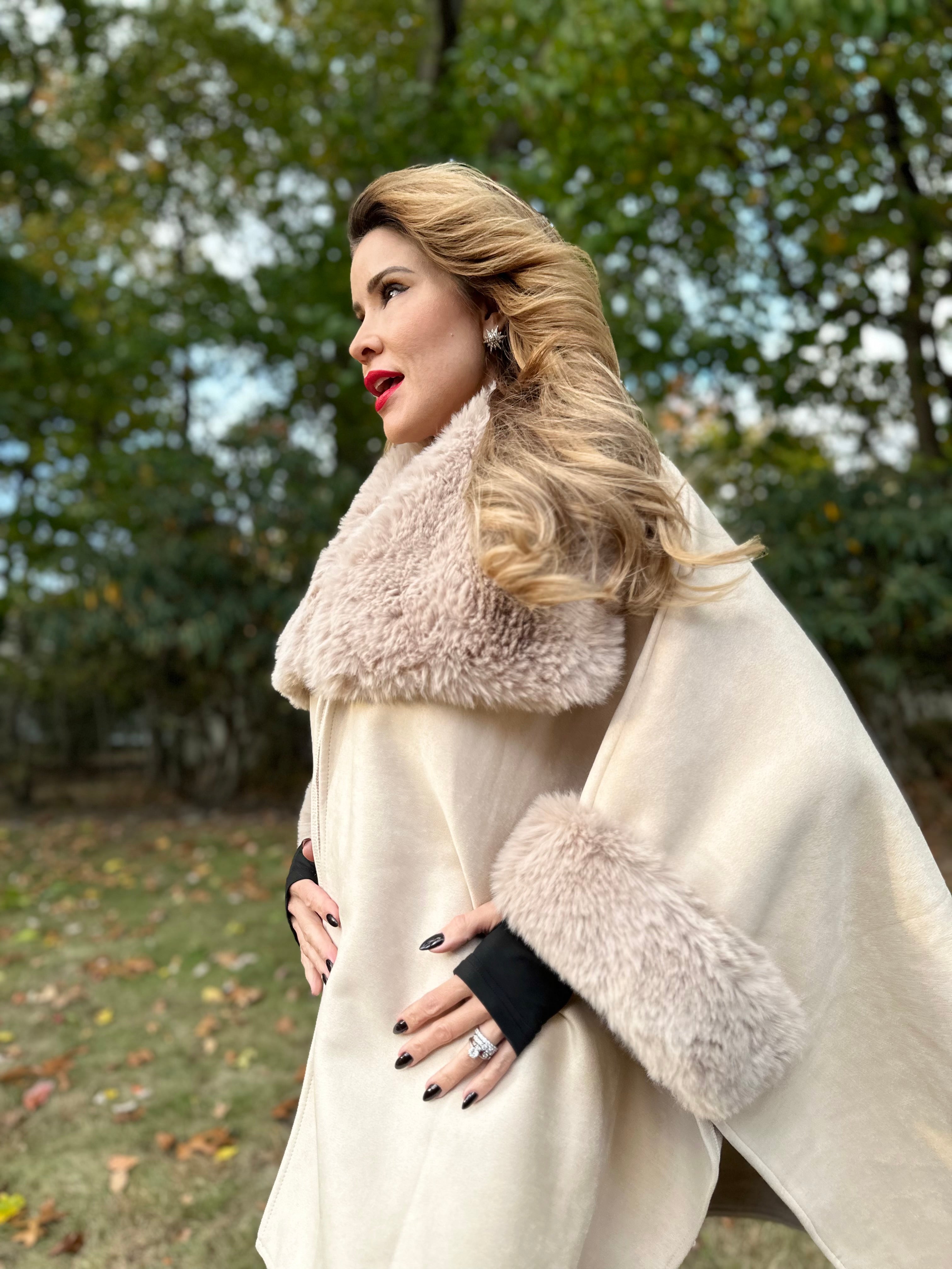 ポンチョ・ケープ CHLOE WOOL ASYMMETRIC CAPE Chloé | High-Low Wool Cape – Kirna Zabête